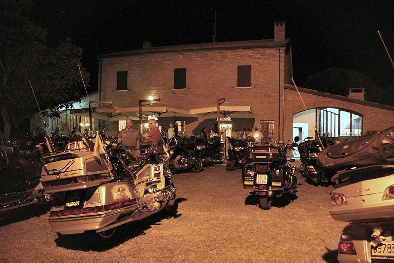 Agriturismo da Pudech, le Gold Wing 2.jpg